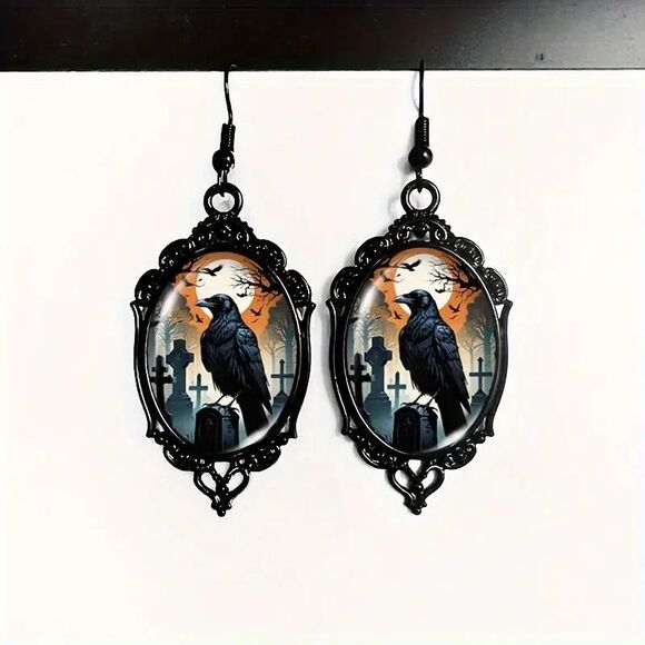 Raven Cameo Earrings Halloween Gothic Goth Crow Fashion Jewelry NIP - Picture 1 of 3